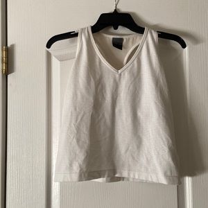 White nike tank top